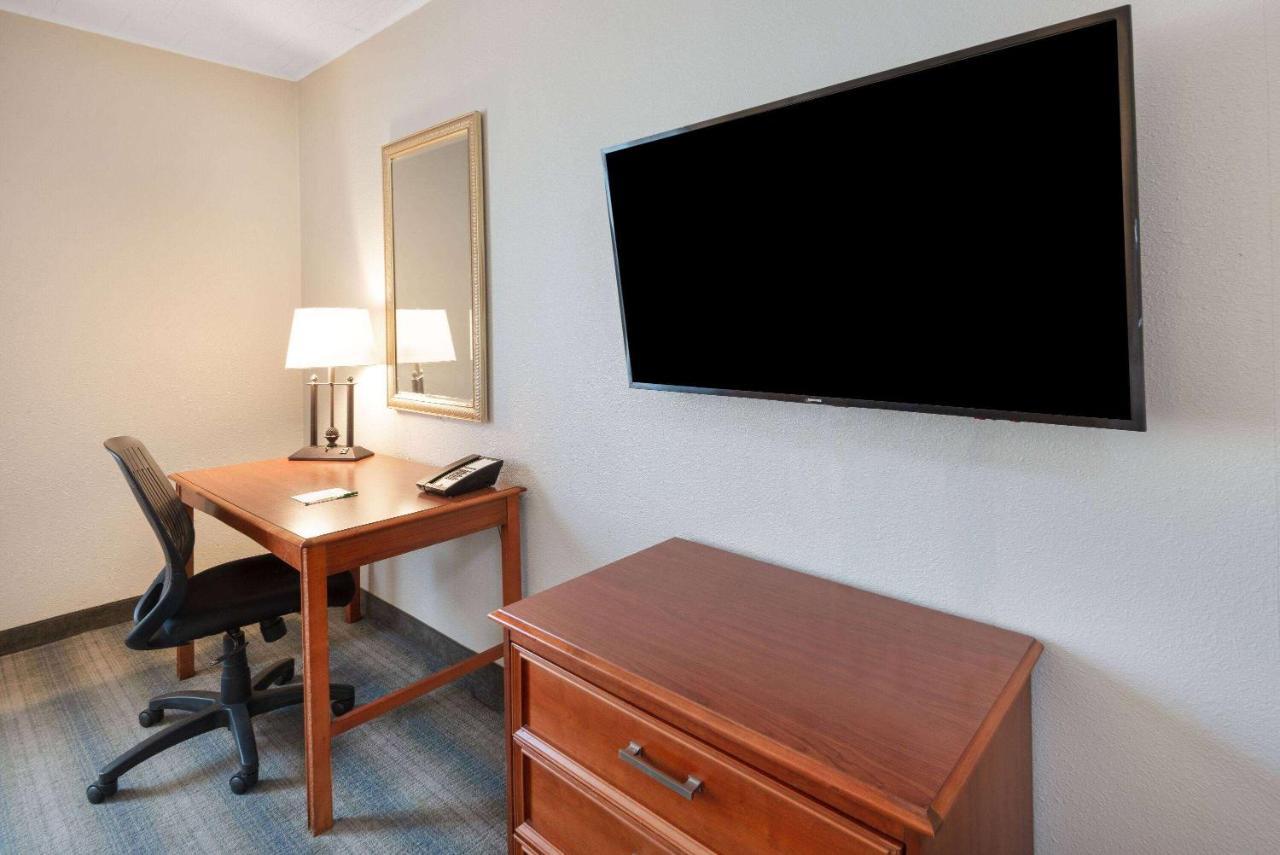 Wyndham Garden York Ξενοδοχείο Εξωτερικό φωτογραφία