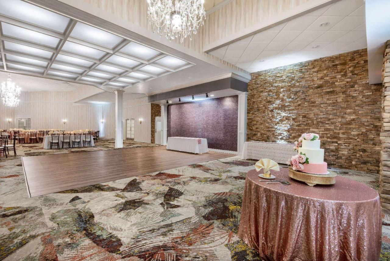 Wyndham Garden York Ξενοδοχείο Εξωτερικό φωτογραφία